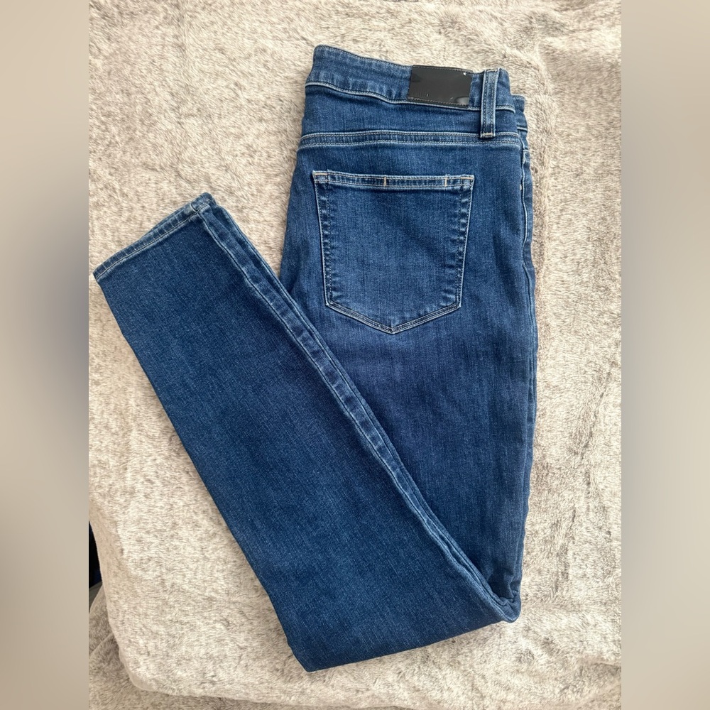 PAIGE Margot Ultra Skinny Jeans – High Rise - Dark Wash – Size 31